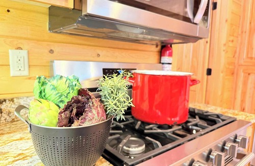 Island Park Cabin | 22 MI to YNP | Firepit & Patio | Spacious Lodge