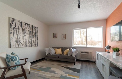 Waterloo Apartment | 228 Spaces - Cedar Falls Micro-Apartment