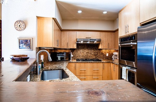 Elkhorn Village House | 2BD Fairway Nine Golf Condo + FREE Resort Amenities