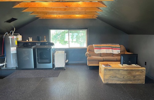 Preston House | 3 Bed 1 Bath house with home gym