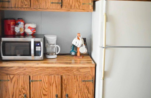 Harpers Ferry House | 3-bedroom building in enchanting Harpers Ferry with AC