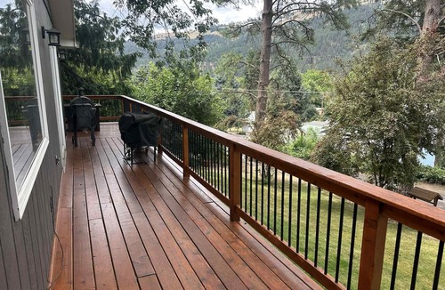 Ahsahka House | 3-bedroom house in Orofino, near Clearwater River and Pink House!