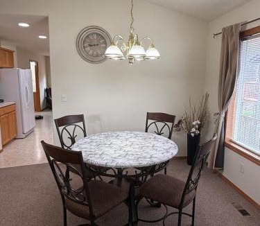 Gresham House | 3 Bedroom House Suburban Retreat
