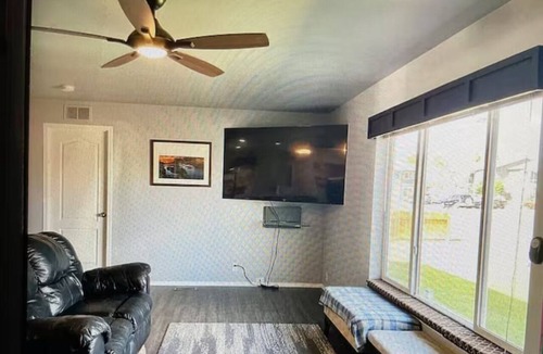 Coulee City House | 3-bedroom kid/pet friendly home in tranquil Coulee City near Banks Lake.