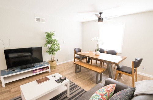Cedar Hills House | 3 Bedroom Ranch Home Near Nike HQ