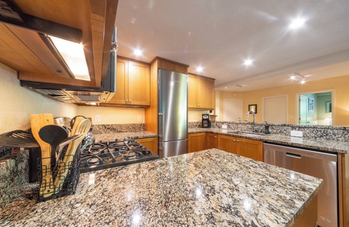 Fauntleroy Apartment | 3 blocks to beach - Creekside Oasis by the Beach