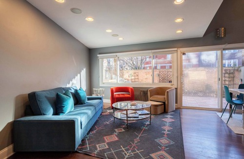 Mid-North District House | 3-Story Townhome, Free Parking, Private Patio, Washer-Dryer