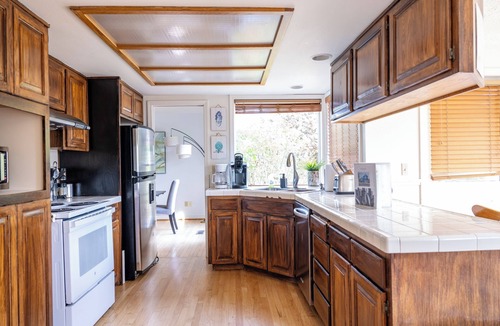 Clackamas House | 30%Monthly Discount 3B/2.5BA House with Large Backyard in Clackamas