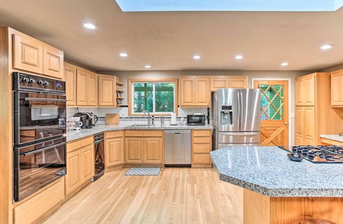 University Place House | 300 m² House ∙ 4 bedrooms ∙ 9 guests