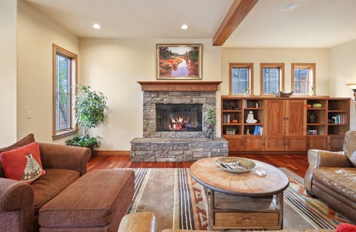 River West House | 306 m² House ∙ 3 bedrooms ∙ 6 guests