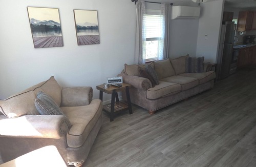 Emmett House | 3bed house in soothing Emmett with AC and heading in each room control separate