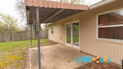Little Rock House | 3BR Corporate & Crew Stay