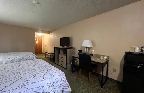 Marysville Hotel | 4 Accommocations + Free Parking — Ideal for a Weekend Family Adventure