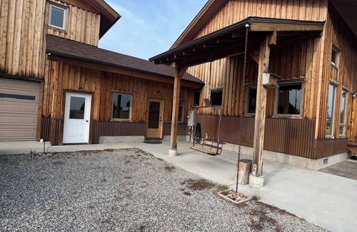 West Yellowstone House | 4-bedroom house in West Yellowstone on the way to Big Sky and Bozeman