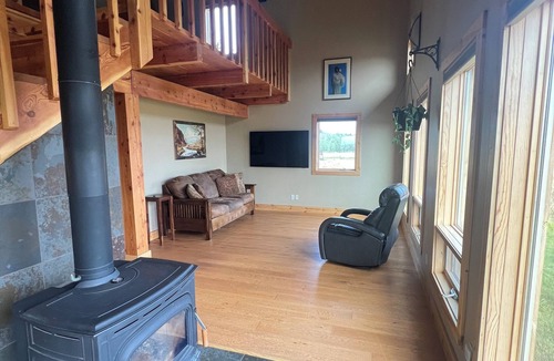 West Yellowstone House | 4-bedroom house in West Yellowstone on the way to Big Sky and Bozeman