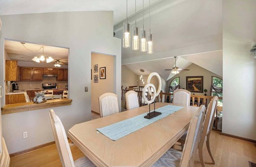 Bent Creek House | 4-Bedroom Retreat with Outdoor Space & King Bed