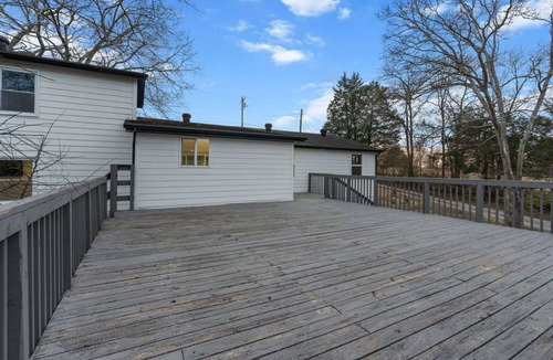 Gallatin House | 4-BR Cozy Ranch Style Home - 3 min to Gallatin Marina