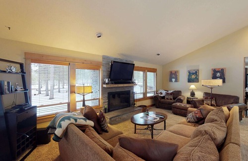 Sunriver House | 4 Pine Bough Lane | 3 BR / 2 BA, Sleeps 8