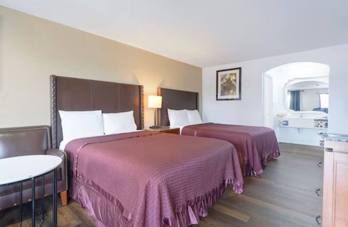 San Augustine Hotel | 4 Relaxing Units | Feel at Home on the Road in San Augustine