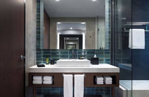Ivins Hotel | 4 Sunlit Desert Rooms with Stunning Panoramic Views and Comfort - Weekend Stay