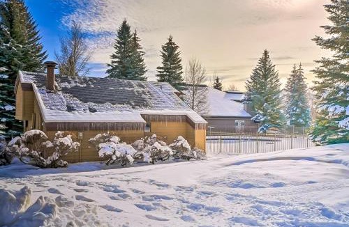 Elkhorn Village House | 4311 Fairway 9