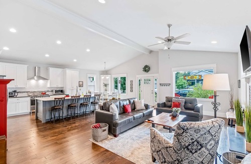 Coeur d'Alene House | 4BR Coeur d'Alene Home, Firepit & Walk to Lake