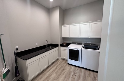 Mesquite House | 4BR Oasis Heated Pool and Spa Near Golf & Casinos