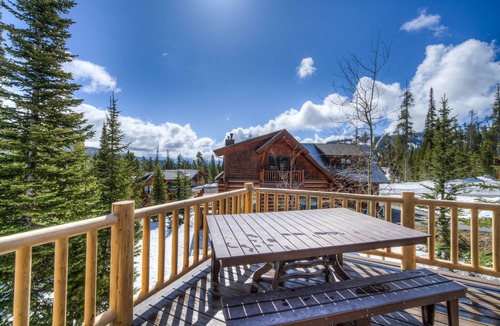Big Sky Cabin | 5 Bedroom Ski In/Out Powder Ridge Cabin
