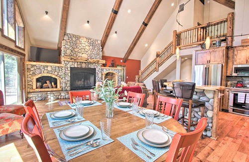 Crescent Cabin | 5 Mi to Crescent Lake: Dog-Friendly Oregon Getaway