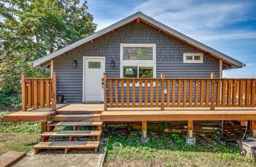 South End Apartment | 5 Mi to Dtwn Tacoma Modern Studio Retreat