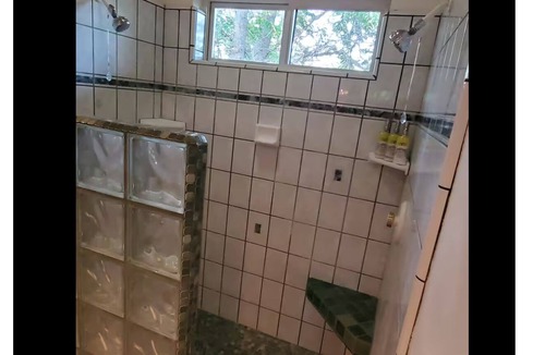 Yreka Apartment | 5 min from I-5 Modern Mountain View Alien Suite