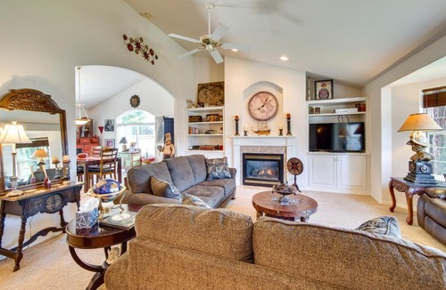 Yakima House | 6 Mi to Dtwn Yakima: Central Washington Home