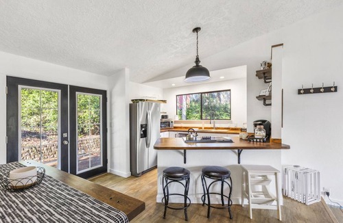 Lakebay House | 77 m² House ∙ 2 bedrooms ∙ 5 guests