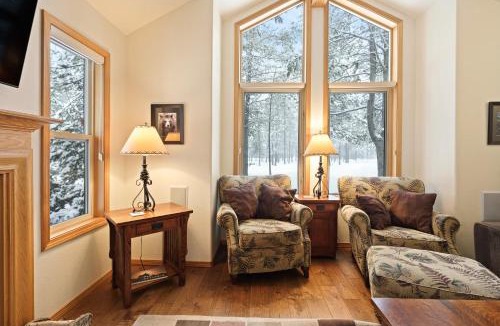 Sunriver House | 9 Hoodoo Home with XBOX 360 and Private Hot Tub