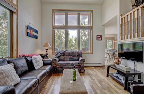 Wildernest House | 9040 Ryan Gulch Home