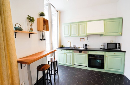 Baille Apartment | A break somewhere!