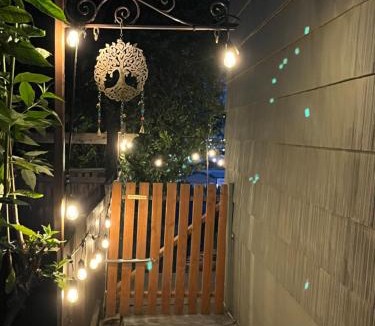 Magnolia Apartment | A Gem in the Emerald City: For Business and Travel