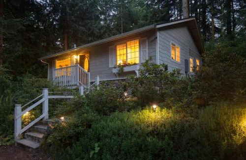 Port Angeles House | A Hidden Haven Cottages