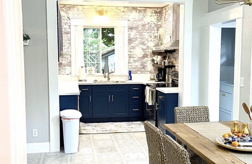 Albany House | A Renovated Historical Home in PNW Monteith District