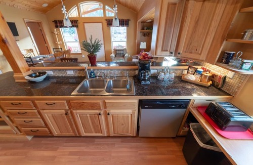 Kellogg House | A Sweet cabin at Silver Mountain in Kellogg, Idaho