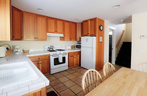 Ashland House | ABBOTT'S COTTAGES, Avocet cottage- 3 bdrm/2bath, walking distance to downtown