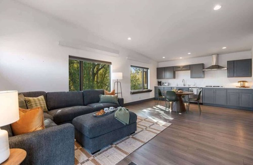 Wilson House | Abode at Alpenglow, mountain home with guesthouse