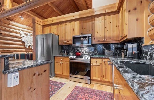 Granite Ridge Cabin | Abode on Obsidian, best value in Teton Village