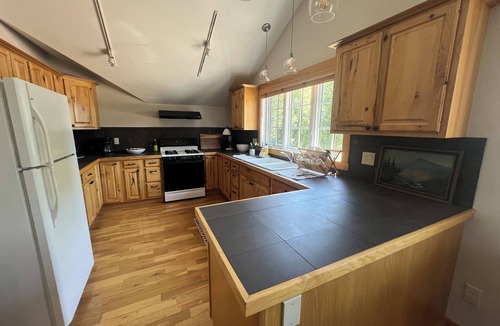 South Park Apartment | Adventure All Day, Relax All Night in this cozy two bedroom.