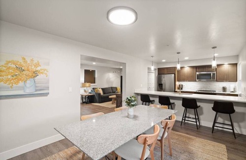Garden District Apartment | Adventure Awaits at The Lake Loft