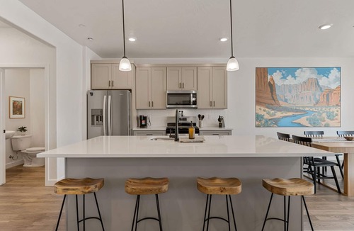 St. George House | Adventure Basecamp: Hot Tub + Resort Amenities