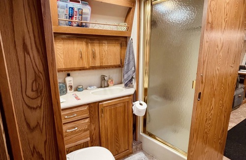 Douglas County Resort | Airstream in Azalea Forest creek side, lake front