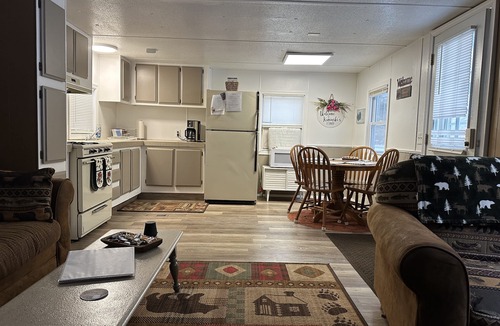 Lake City House | ALL SEASON GET-A-WAY Walking Distance to Lake Missaukee, ORV Trail access