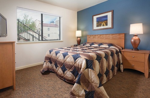 Chelan Resort | All the comforts of home!