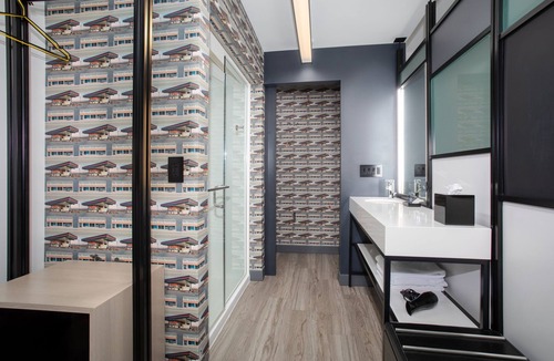 South Central Omaha Hotel | Aloft by Marriott Omaha Aksarben Village